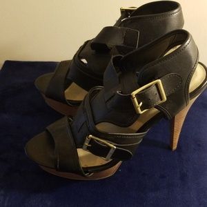 ** Pick 3 for $22** New Mossimo Heels
